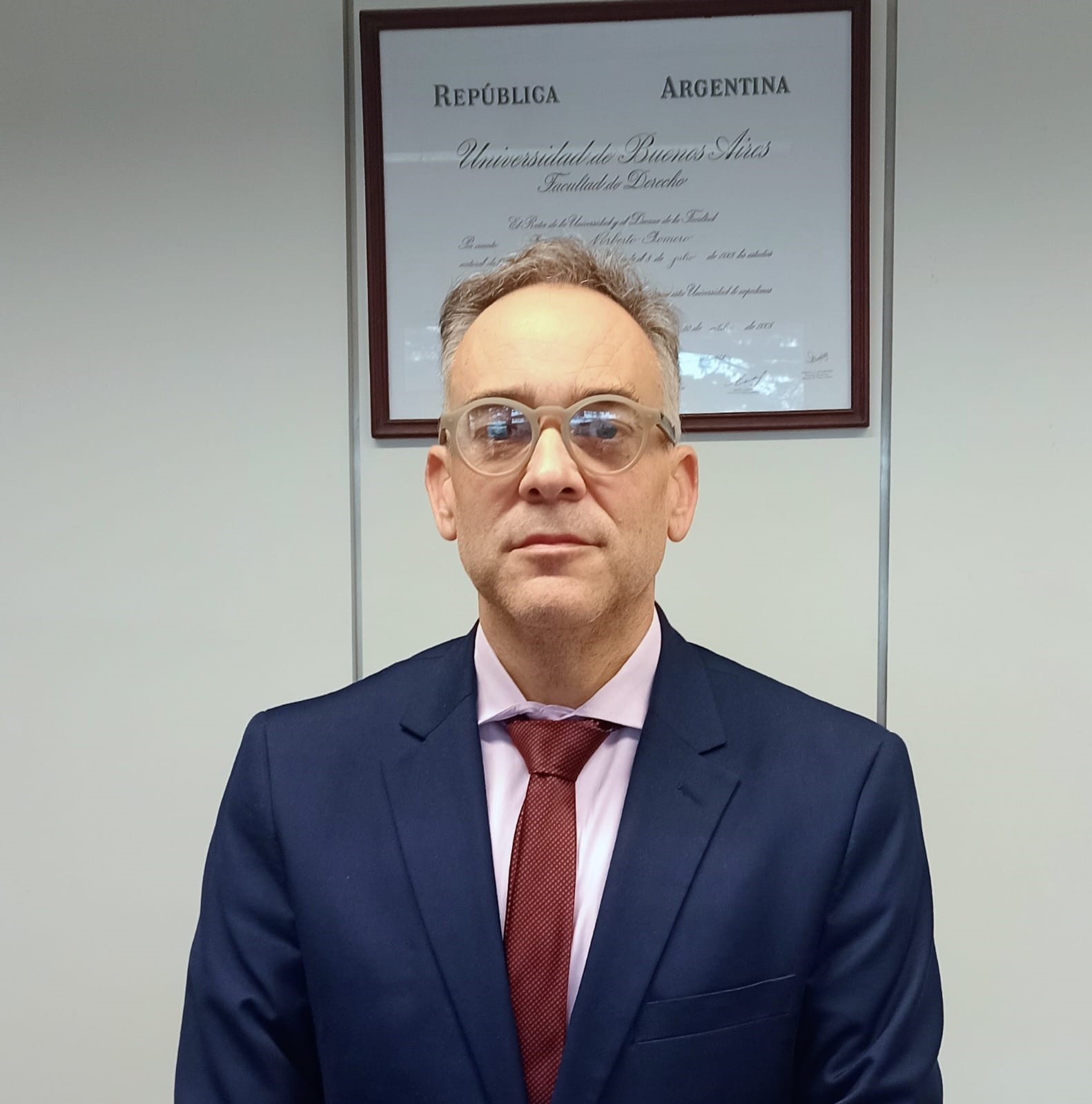 Dr.Ricardo Romero